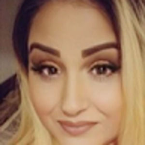 Meet your Posher, Daniela